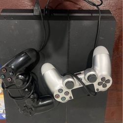 PS4