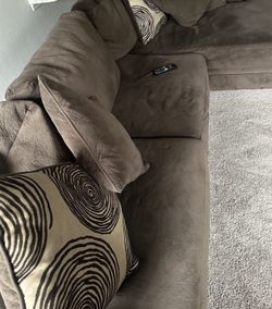 Sectional with decorative pillows