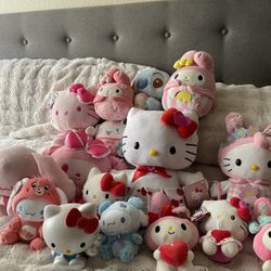 Bag Of Hello Kitty Stuffed Toys 