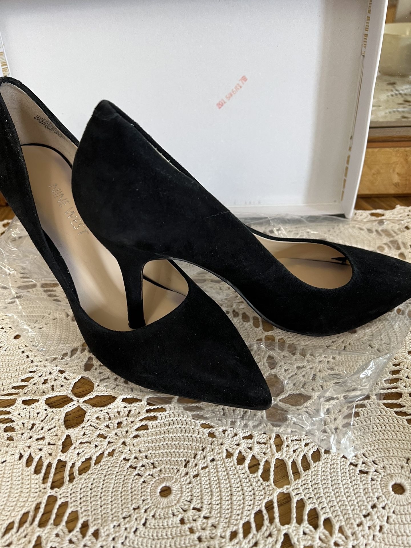 Nine West Black Suede Pumps
