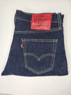Levi's X Liverpool Football Club 511 Slim Jeans (NEW!)