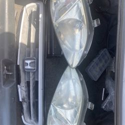 92-99 Honda Civic Head Lights Nd Back Lights