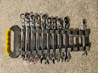 Ratching Swivel Wrench Set