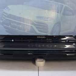 24 AUDI Q8 E-TRON REAR BUMPER LOWER