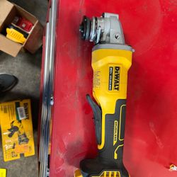 DEWALT GRINDER 