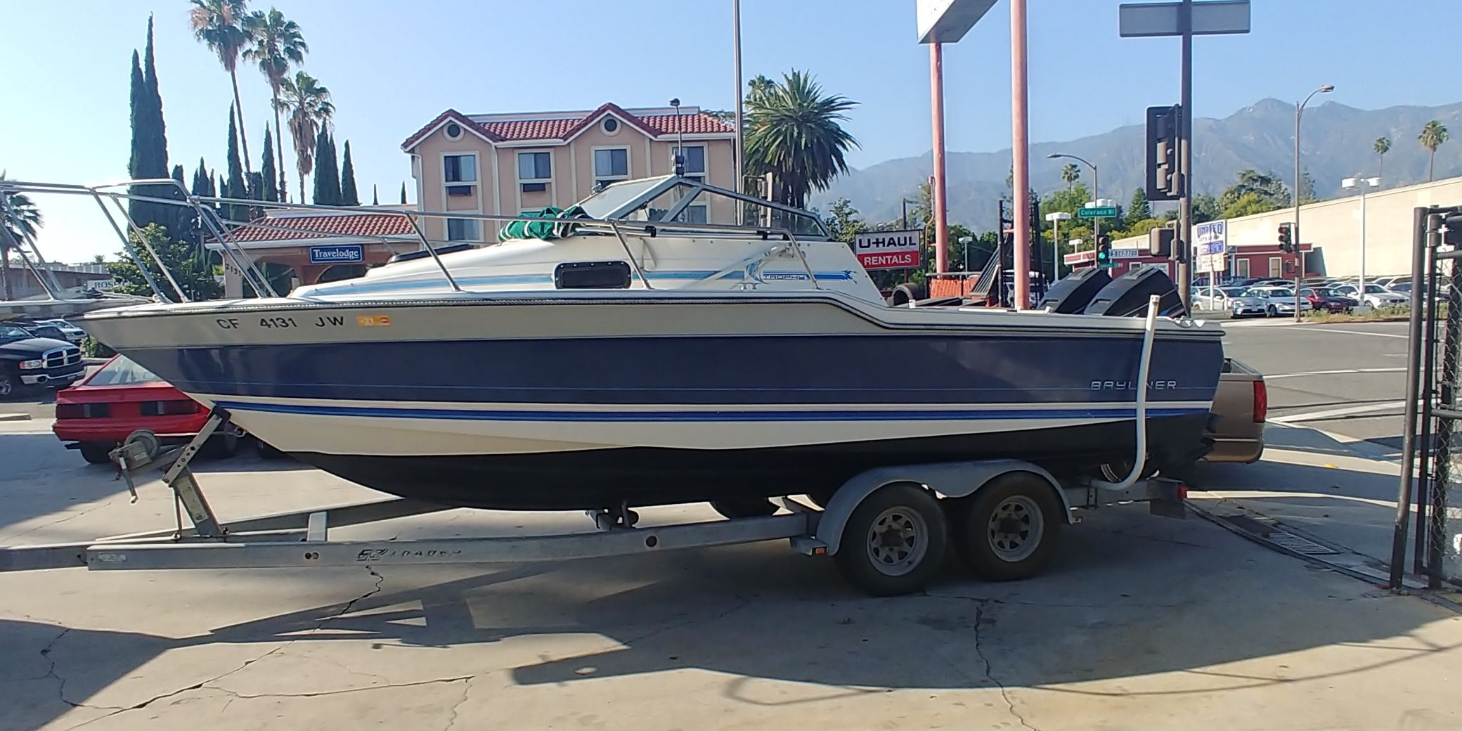 1986 Bayliner Trophy