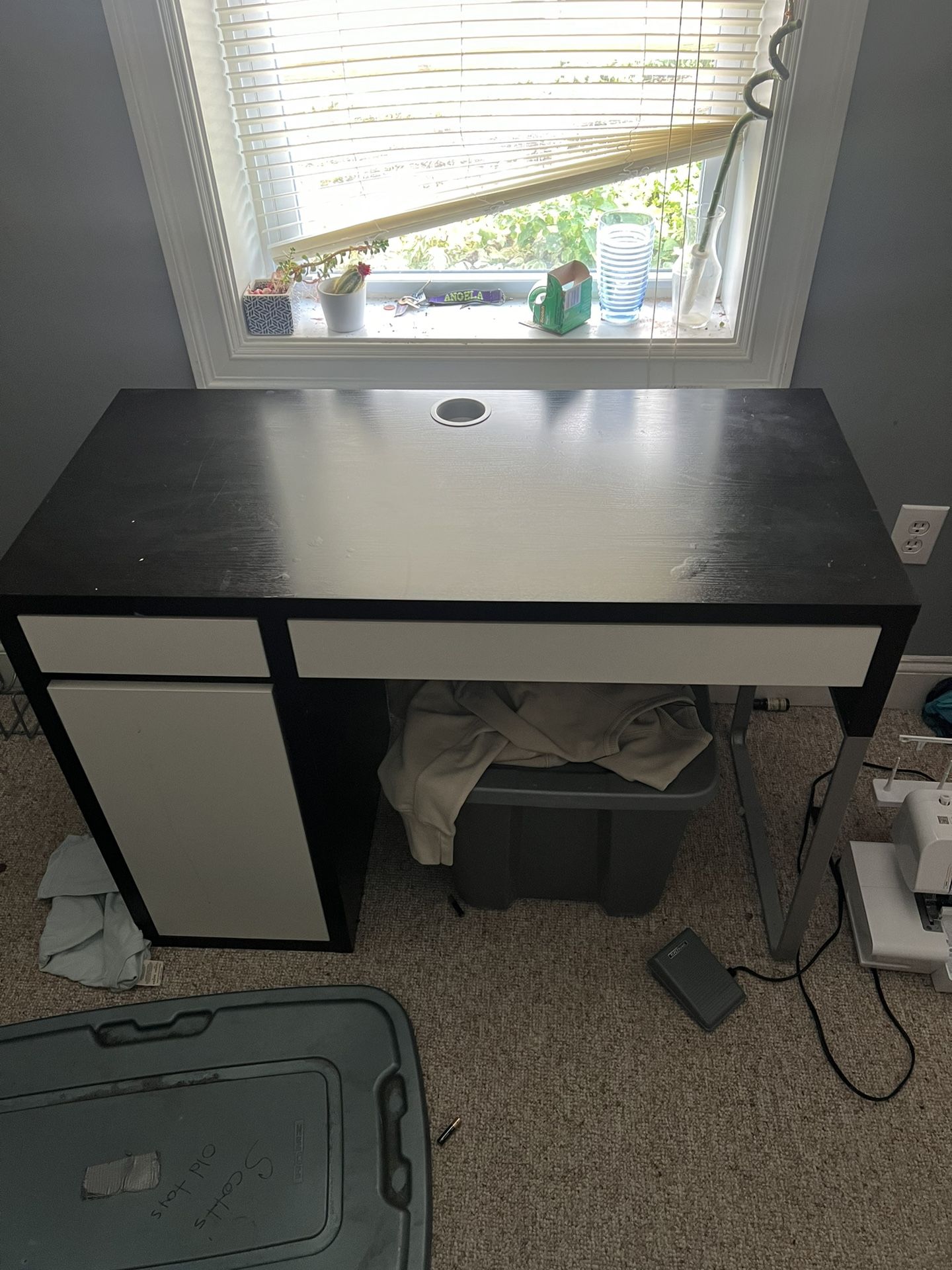 Desk