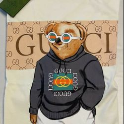 Gucci Tshirt  Size M,L