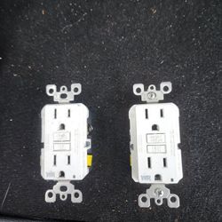 New GFCI RECEPTICALS 15 AND 20 AMP 