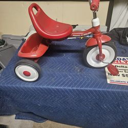 Radioactive Flyer Tricycle