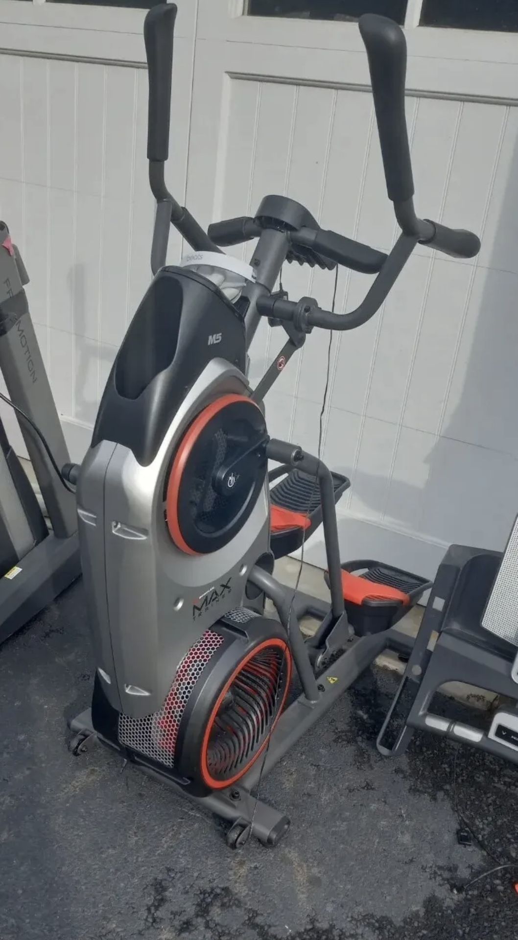 Bowflex Max Trainer M5 Elliptical Machine  used