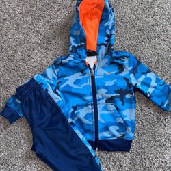 Baby Nike 2 Piece Suit