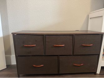 Versatile 5-drawer storage dresser/organizer