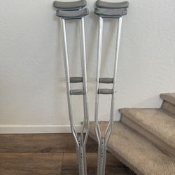 Adult Crutches