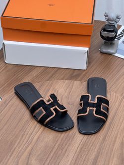 Hermès Women's Shoes: Latest 2026 Models
