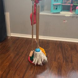 Melissa & Doug Cleaning Set