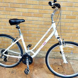LIV Cypress DX Womens Comfort Bike