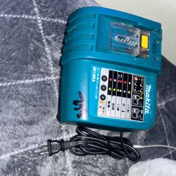 Makita Rapid Charger 