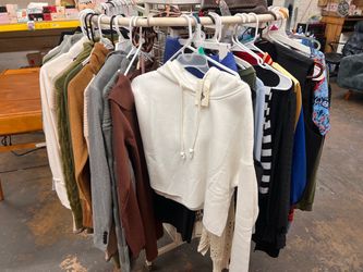Brand new women’s clothing $3 each / ropa de mujer $3 cada 1