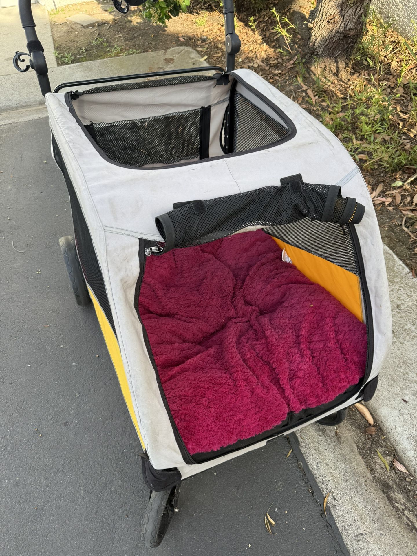 Free Dog/pet Stroller