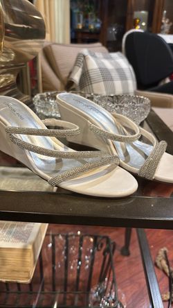 London fog wedges