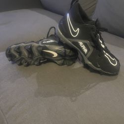Nike Football Cleats Youth 4 1/2