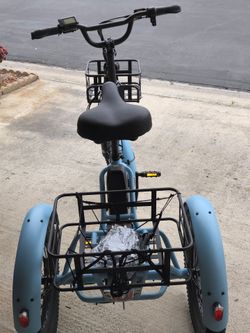 Electric trike