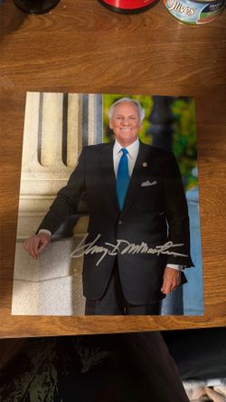 Henry Mcmaster signed photo (governor)