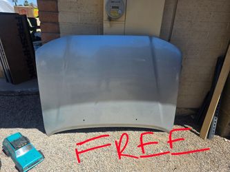 FREE HOOD TOYOTA OR SCRAP METAL