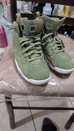 Jordan like new men's size 9.5