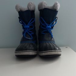 Sorel Winter Boots (Size 3)