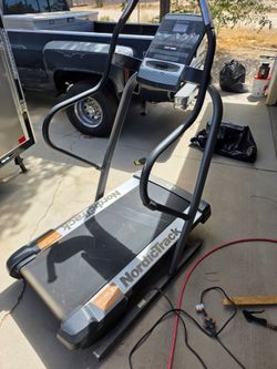 NordicTrack Incline Trainer X3 Treadmill