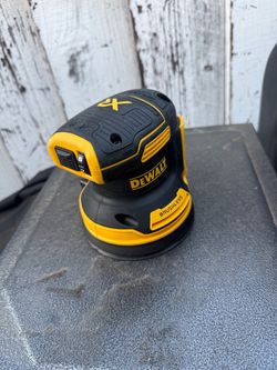 DEWALT 20V MAX XR Brushless 5” Random Orbital Sander – Brand New