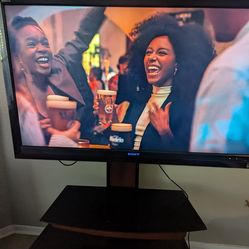 FOR SALE TV. SONY 50" WITH TV STAND (not a smart tv)