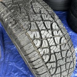 275 65 18 Pirelli Scorpion ATR