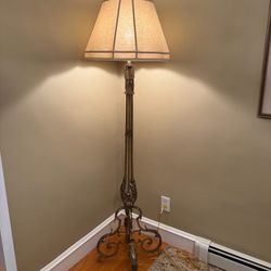 Lamp Floor John Richard Collection  975 OBO Retails for $1700 Very heavy and so sturdy  Cranston