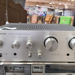 Kenwood Vintage Stereo Integrated Amplifier 