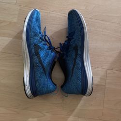 Nike Flyknit Blue Mens Size 12 Used