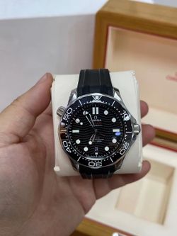 Luxury OMEGA Watch with Black Dial