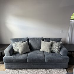 Sofa, Loveseat, 2 End Tables