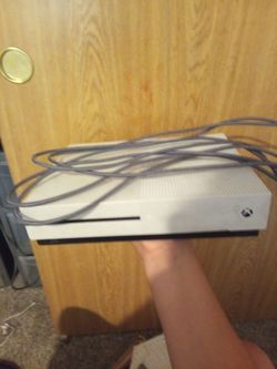 Xbox one s with projector