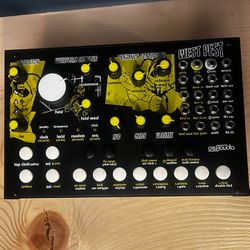 WestPest SemiModular Synth