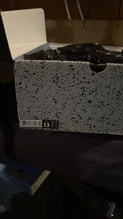 Air Jordan 6 Retro Size 13 Sneakers