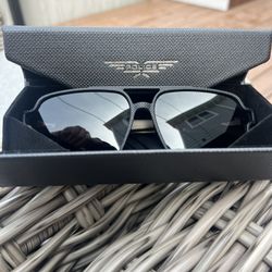 POLICE sunglasses