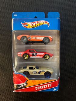 RARE Vintage 2012 Hot Wheels Basic Car 3 Pack Assortment Diecast Corvettes