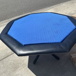 Free Poker Table! 