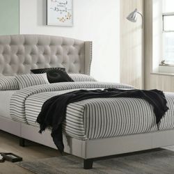 Rosemary Khaki King Platform Bed

