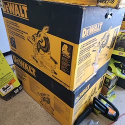 DEWALT
15 Amp Corded 12 in. Double Bevel Sliding Compound Miter Saw with XPS technology, Blade Wrench and Material Clamp