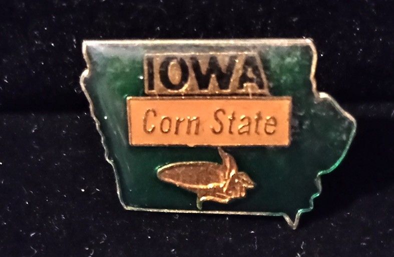 Iowa State Corn Green Metal Vintage Collectible Lapel Pin A-1