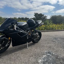 2009 Ducati 848